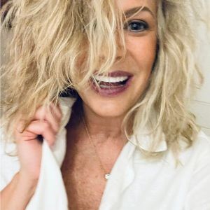 Meet your Posher, Kathy jo